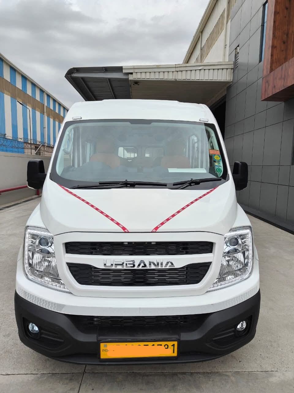 12 Seater Tempo Traveller