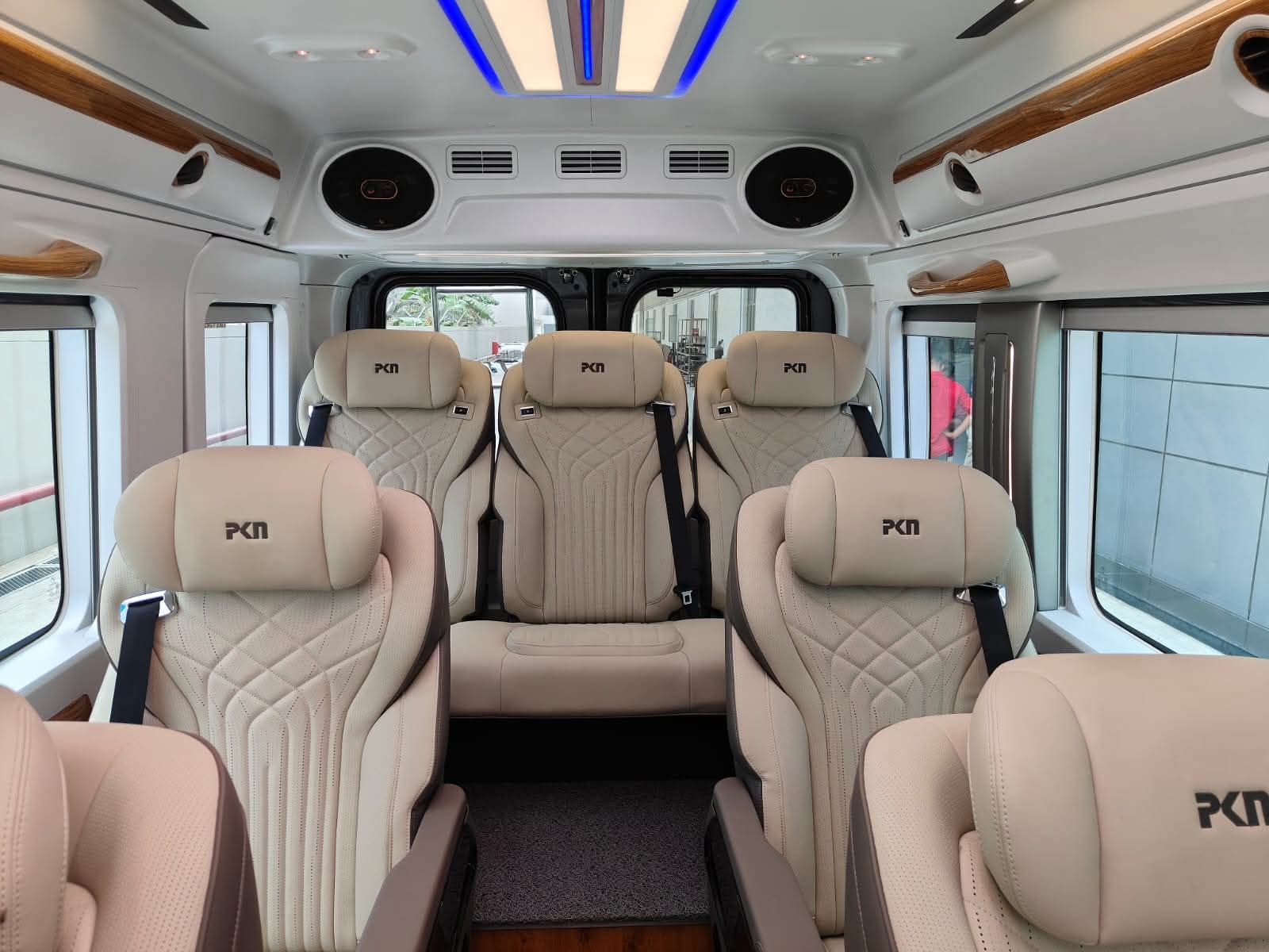 Luxury Tempo Traveller