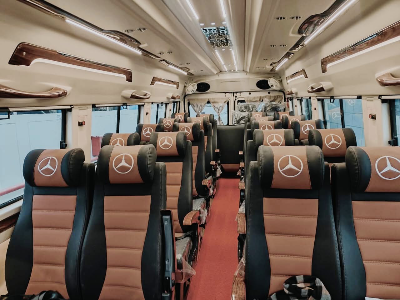 25 Seater Bus